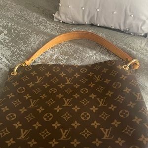 Louis Vuitton Graceful PM